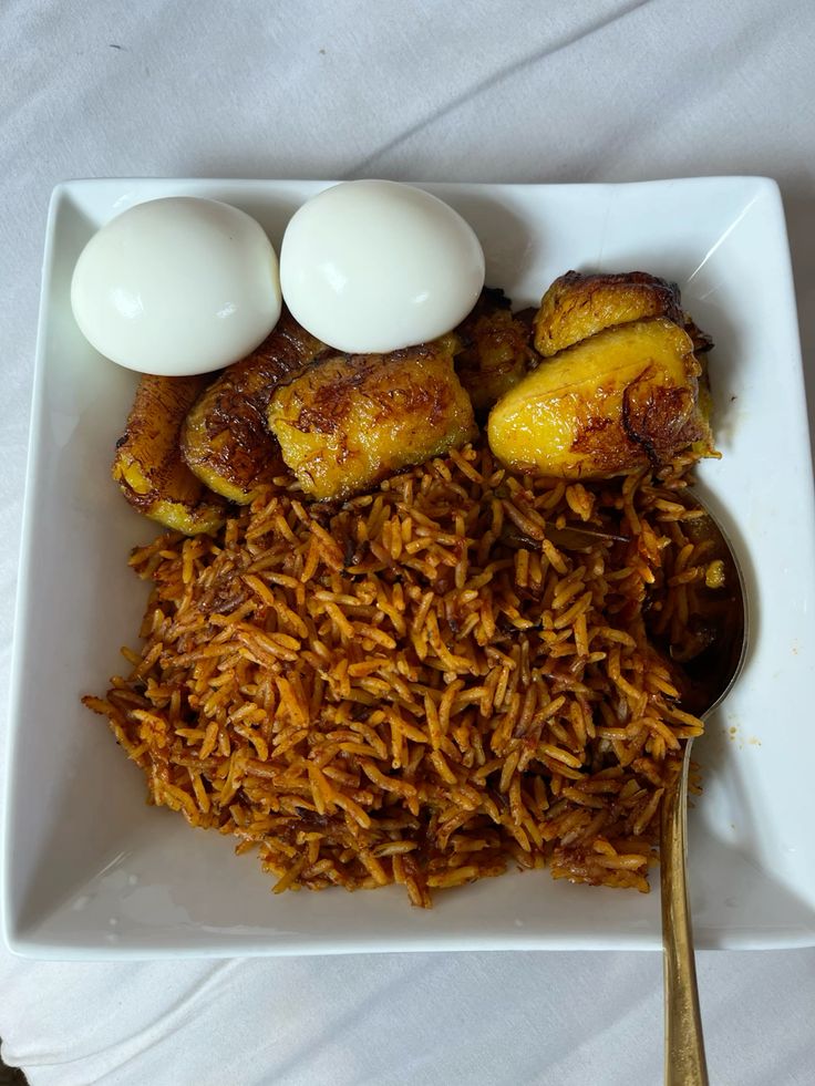 Rice (2 spoons) + Egg + Plantain